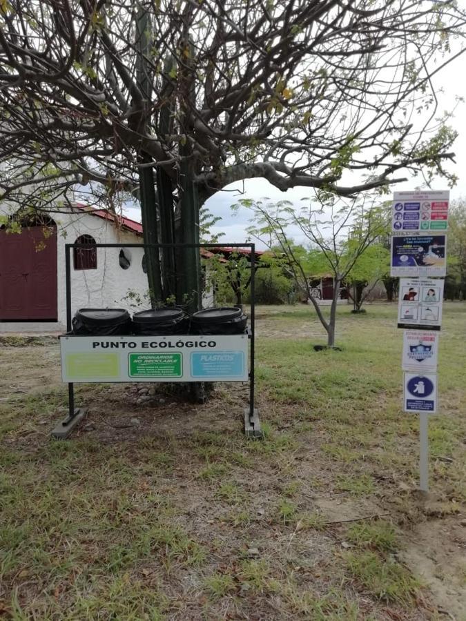 El Penon De Constantino - Tatacoa Hotell Villavieja Eksteriør bilde